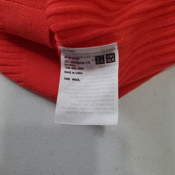 Uniqlo Sweater Womens Small Red 100% Wool Ribbed Mock Neck Half Sleeve Top - Picture 6 of 8